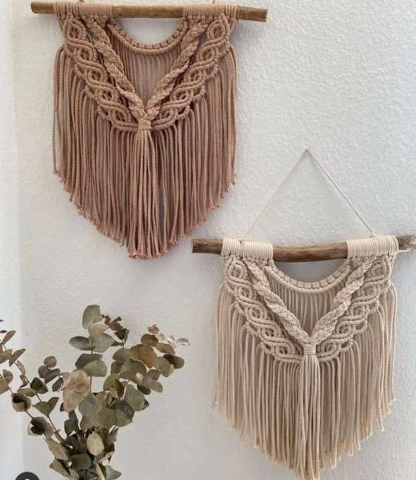 دیوارکوب مکرومه طرح لوزی رنگ نسکافه ای شیری کد ۵۸۸۶ رنگدلخواه شما ابعاد ۶۰ سانت