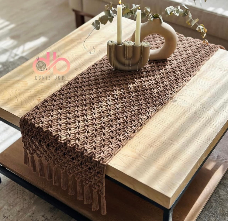 رانر مکرومه طرح مینیمال رنگ نسکافه ای ابعاد ۸۰ در ۴۰ رنگ و ابعاد قابل تغییر کد سفارش ۶۸۶