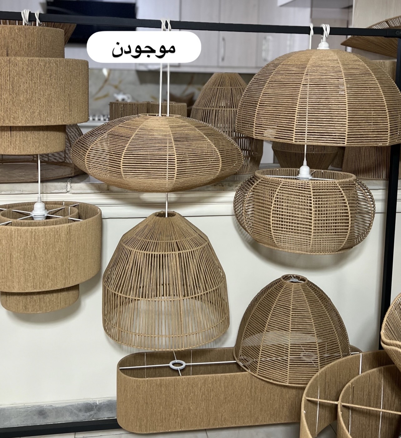 لوستر مکرومه طرح های متنوع طبق سلیقه شما  رنگ دلخواه شما دورنگ شیری نسکافه ای ابعاد قابل تغییر کد سفارش۱۸۴